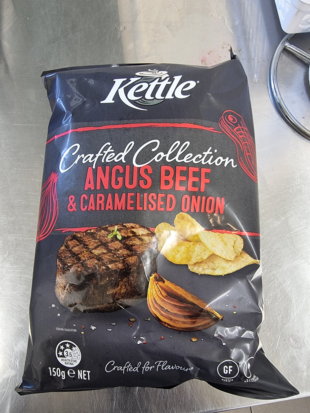 Large kettles Angus Beef & caramelised onion